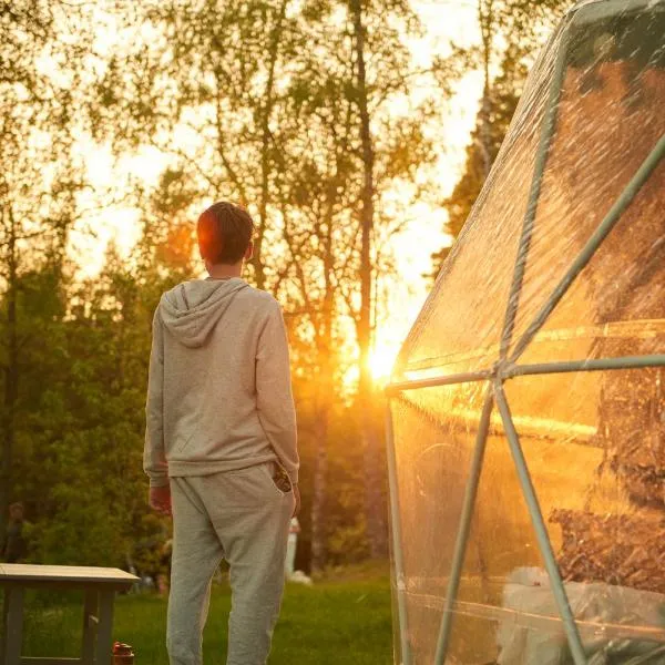 Glamping Julared, hotel in Mullsjö