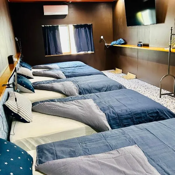 祇園鞆家 貸切の御宿 大人数宿泊オススメ& 連泊weeklyぶちお得, hotel en Tomo