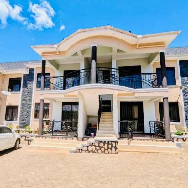 Luxe Line Apartments, hotel di Entebbe