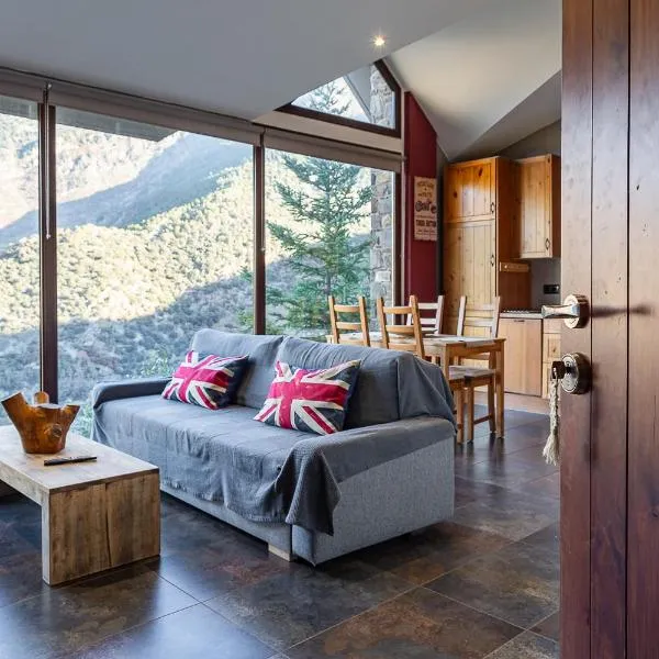 Dúplex Renovado con Vistas Impresionantes, hotel in Sant Julià de Lòria