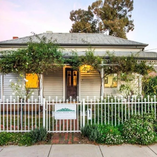 5 Connelly - Echuca Holiday Homes, hotel v destinaci Echuca