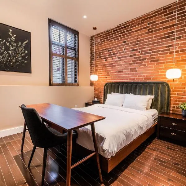 Self Check-In Boutique Hotel - Quartier latin - Room 102, hotel in Montreal