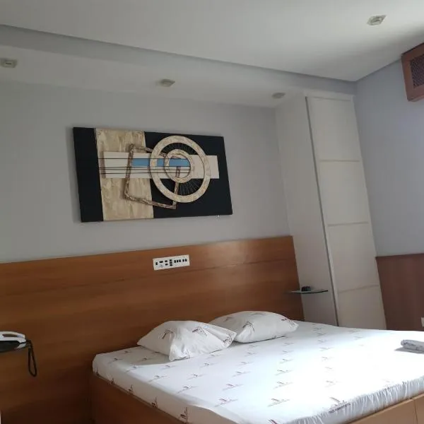 Hotel Três Poderes, hotel in Sao Paulo