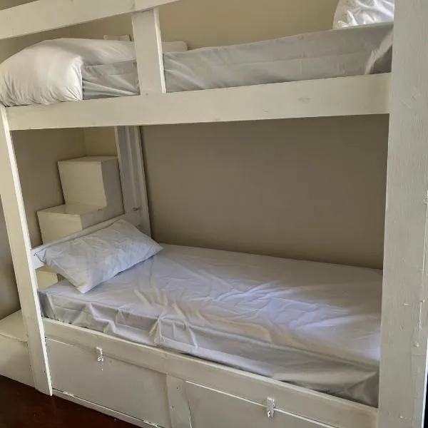 Blue Eagle Backpackers, hotel en Ciudad del Cabo