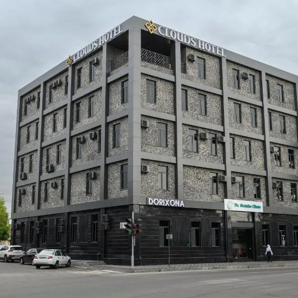 Clouds Hotel, hotel a Tashkent