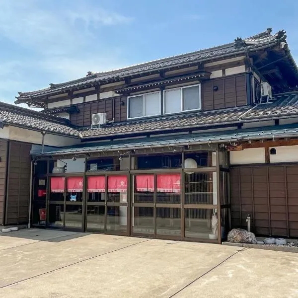 いろむすびの宿, hotel en Murakami