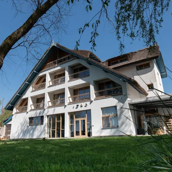 LivingIn Delta - Casa de Vacanta, hotel v destinaci Crisan