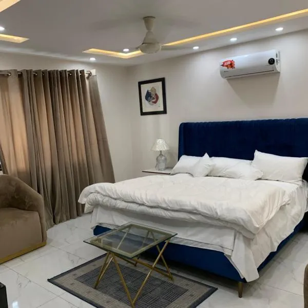Regency Apartments, khách sạn ở Faisalabad
