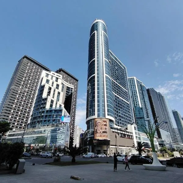 Grand Marina Apartments Batumi, хотел в Батуми