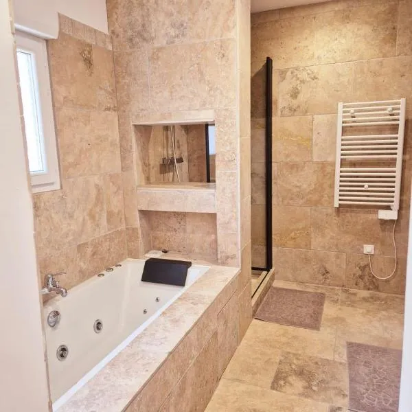 Chambres d hôtes, calme et nature, hotel in Pianottoli-Caldarello