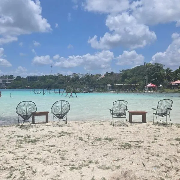 Playa Laguna Bacalar Beach Front, hotel in Bacalar