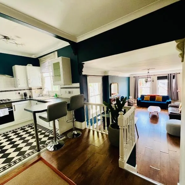 Richmond charm cozy apartment, отель в городе Ричмонд-апон-Темс