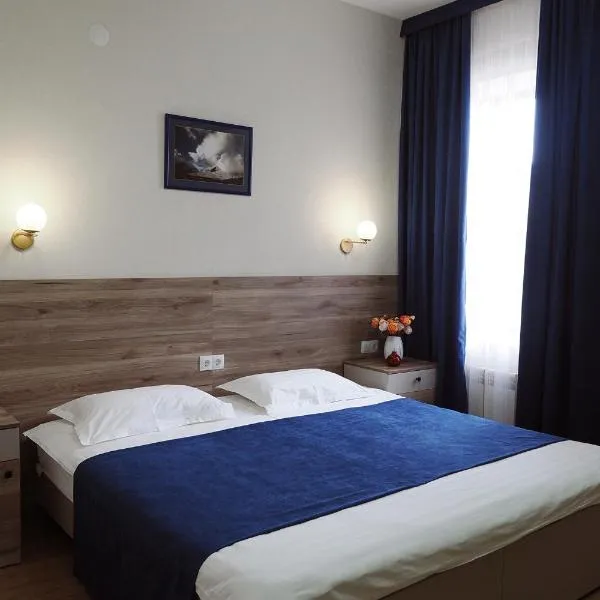 Asia Hotel, hótel í Bishkek