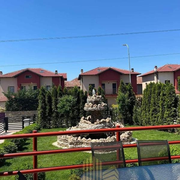 Nic Villa Prishtinë, Laplje Selo