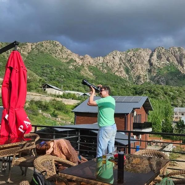 Panorama Lux, hotel v mestu Chimgan