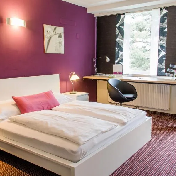 College Garden Hotel, ξενοδοχείο σε Bad Vöslau