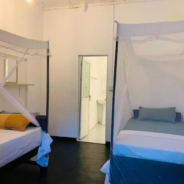 FMS Guest House, hotel in Arugam Bay