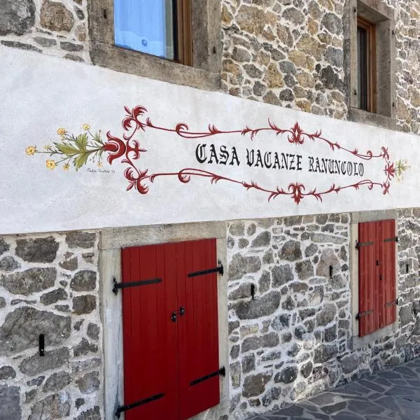 Casa Vacanze Ranuncolo 1, hotell sihtkohas Sùtrio