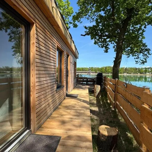 Sea-Lodge, direkt am See, Tiny House, ξενοδοχείο σε Dessau