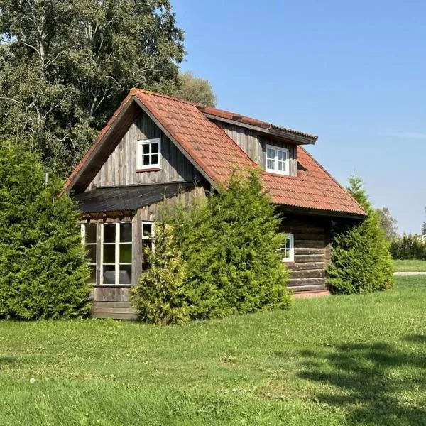 Cozy River House with hot tub, hotell Pärnus