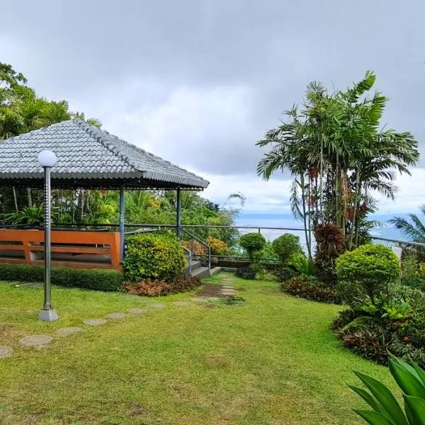 Tagaytay Overlooking Taal. Free Parking Fast Wi-Fi, viešbutis mieste Tagaitajus
