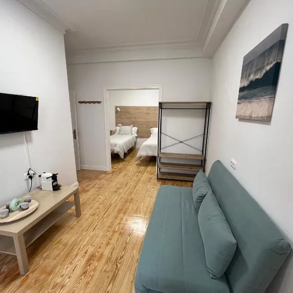 Pensión Miramar, hotel in San Sebastián