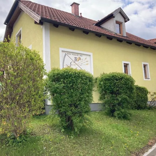 Ferienhaus 'Rester,位于Habruck的酒店