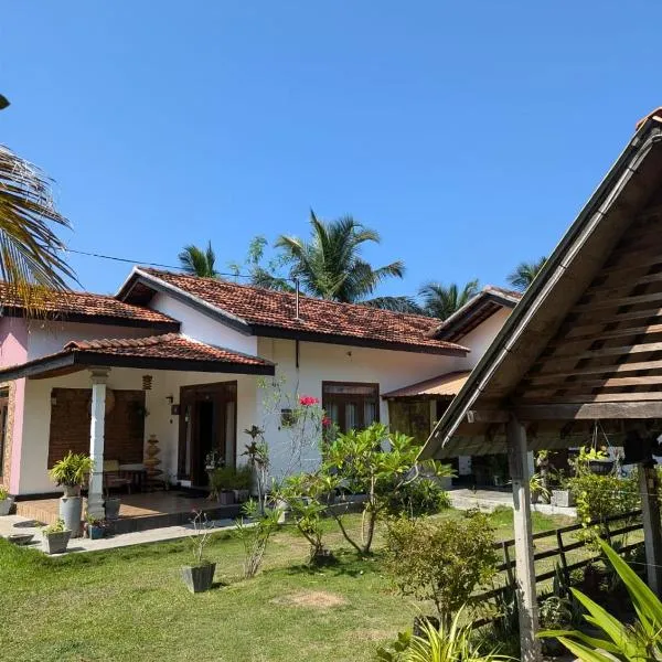 Aiden Homestay, hotel in Pasikuda
