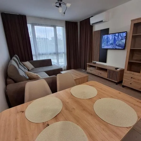 Azur Oasis, hotel in Varna City