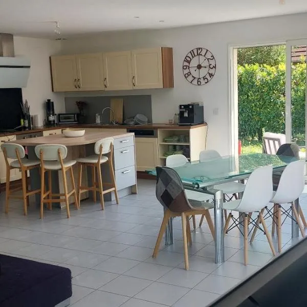 Chez R&C, Hotel in Belley