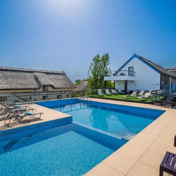 Delta Boutique & Carmen Silva Resort, Hotel in Crisan