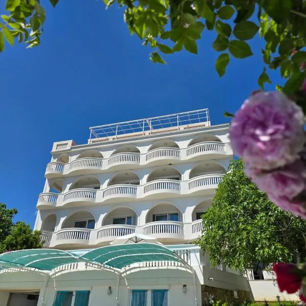 Villa Bellevue, hotel in Novi Vinodolski