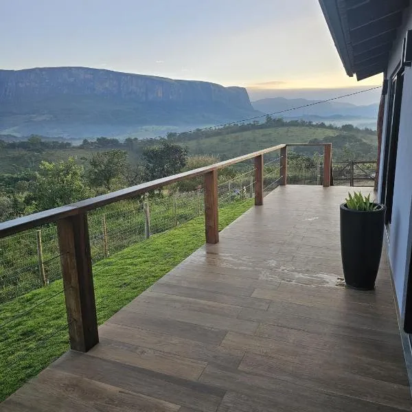Chalé Curvas da Canastra, hotel in São Roque de Minas
