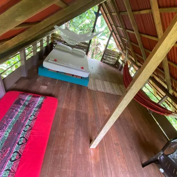 La Aldea del Primitivo、ヌキのホテル