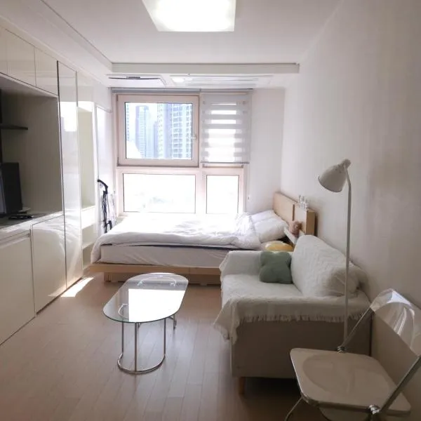 2403#Quiet Premium stay# The Vogue Grande Retreat# All-new furniture, extra-large bed, hotel in Seoul