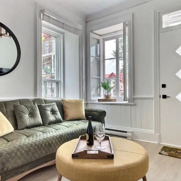 2BR - Hot Tub & 2 Parking - 8 min to Old Quebec, hotel en Quebec