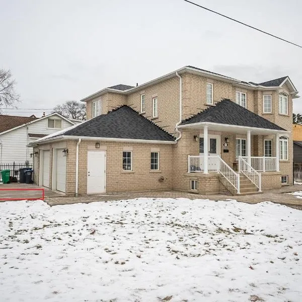 Tranquil 2bedroom basement in charming Mississauga, hotel u gradu Misisoga