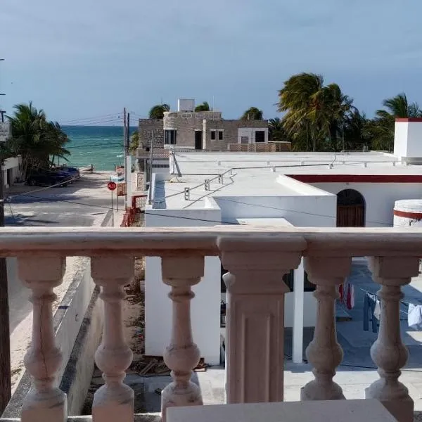 Jacque's Beachside Hostel, ξενοδοχείο σε Progreso