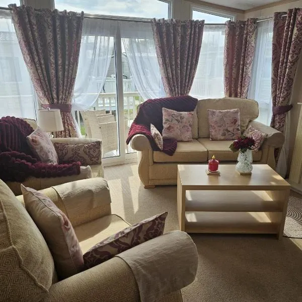 Lbn Caravan、Kinmel Bayのホテル