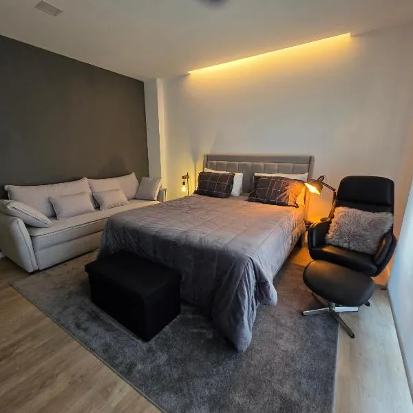 카스텔루브랑쿠에 위치한 호텔 Suítes Lua