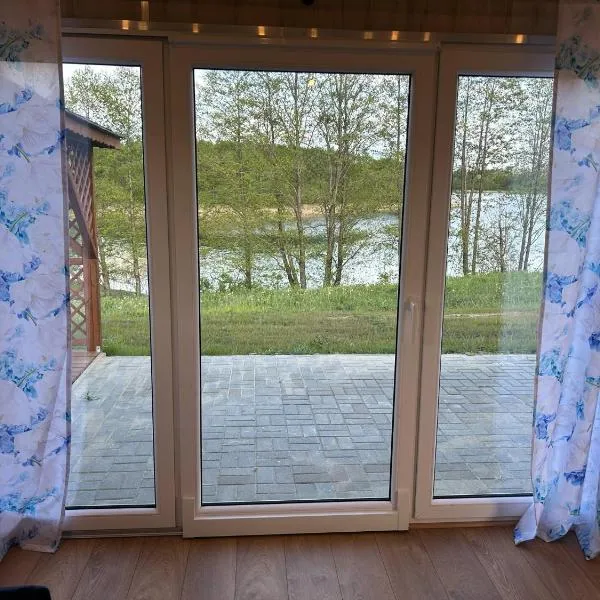 Komfortowe domki nad jeziorem Sztabinki, hotel in Sztabinki