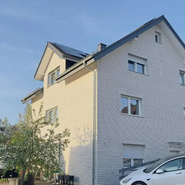 Ferienwohnung in Eckenhagen, Hotel in Reichshof 