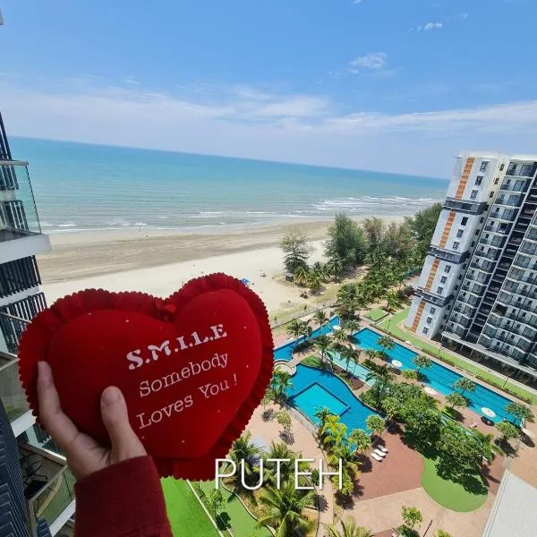 PUTEH Timurbay Beachfront Private SEA view Suite Kuantan, hotel v mestu Kuantan