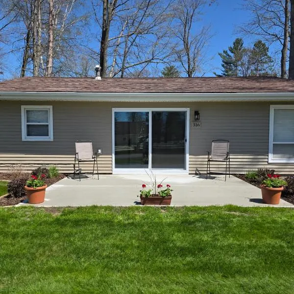 Elaine’s Lighthouse，位于霍顿湖的酒店