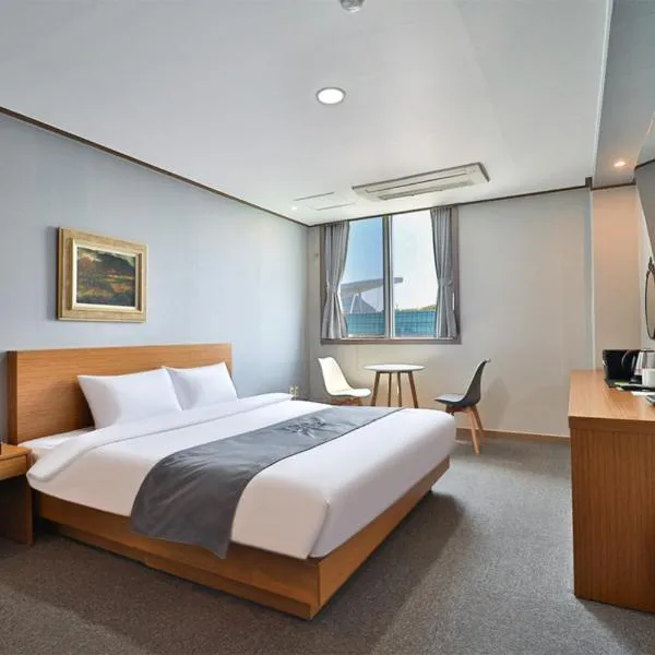 Hotel Noah, ξενοδοχείο στο Μπουσάν