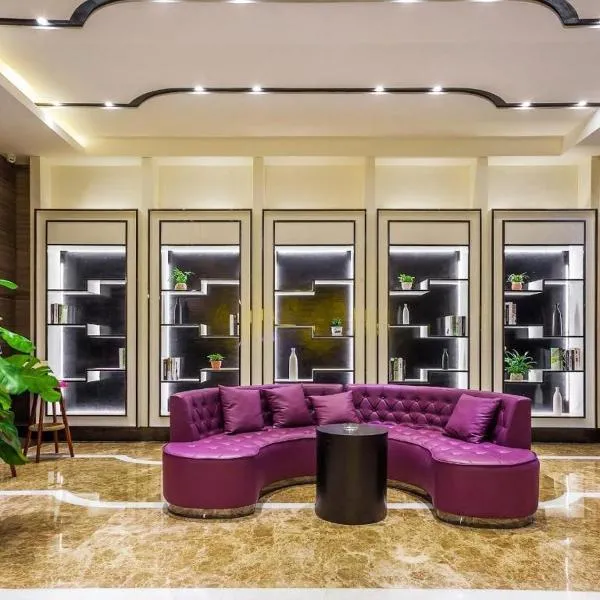 Lavande Hotels Ganzhou Golden Plaza, hotel v destinácii Ganzhou
