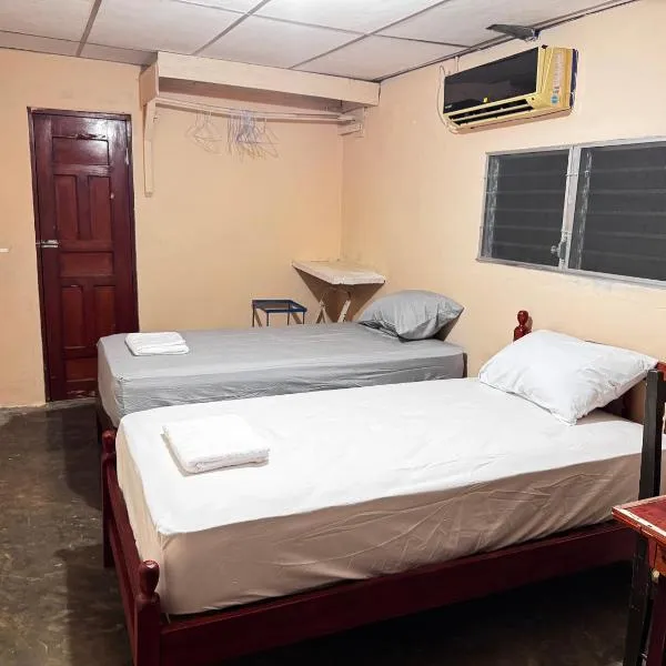 Cary's Studio, hotel a David