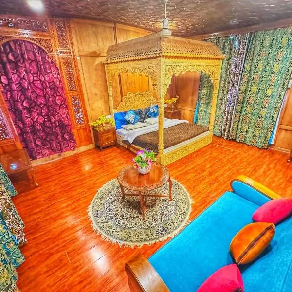 Hayat Group of houseboats, hotel v mestu Srinagar