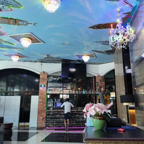 Hangover #1 Hostel Patong，位于芭东海滩的酒店
