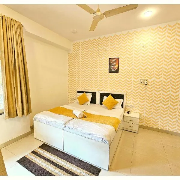 Near Mahakal Temple HOTEL F - PALACE ,UJJAIN ,Fully Air conditioned Rooms with Wifi and Parking, ,BEST HOTEL IN UJJAIN, hotel v destinaci Udždžain